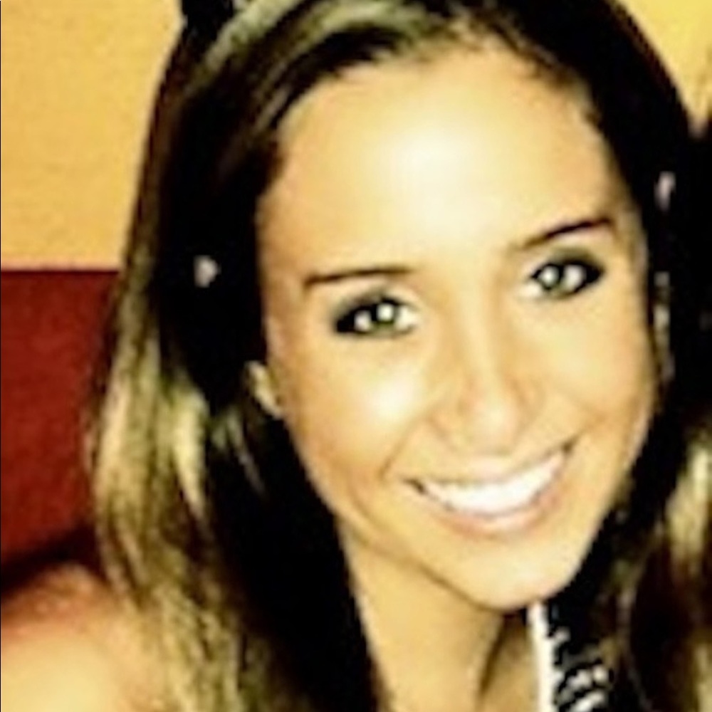 Meet your Posher, Brittany